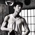 Lee Je Hoon di Majalah Elle Edisi Mei 2016