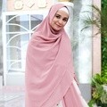 Shireen Sungkar Berhijab Syar'i