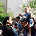 Rafathar Tampak Senang Dibawa ke Kebun Binatang