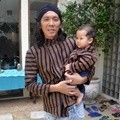 Bimbim Slank Gelar Acara Tedhak Siten Anak Bungsunya