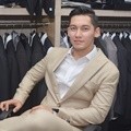 Samuel Zylgwyn Fitting Jas Jelang Pernikahan