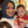 Pesta Ulang Tahun ke-1 Rafathar Juga Dihadiri Nenek Rieta