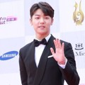 Kang Min Hyuk CN Blue di Red Carpet Seoul International Drama Awards 2016