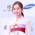 Kim Seul Gi di Red Carpet Seoul International Drama Awards 2016