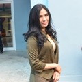 Iis Dahlia Usai Mengisi Program 'Rumpi'
