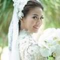 Cantiknya Asty Ananta di Hari Bahagianya