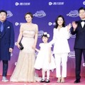 Ra Mi Ran cs Hadir Wakili Drama 'Reply 1988' di tvN10 Awards 2016