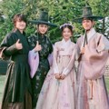 Para Pemain Drama 'Love in the Moonlight' Tampil Menawan Saat Jumpa Fans
