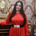 Annisa Bahar Berbagi dengan Anak Yatim Piatu