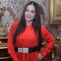 Annisa Bahar Berbagi dengan Anak Yatim Piatu