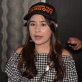 Prilly Latuconsina di Konferensi Pers Film 'Hangout'