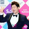 Jun Hyun Moo di SBS Entertainment Awards 2016