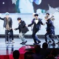 Yoo Jae Seok Tampil Bersama Sechs Kies di MBC Entertainment Awards 2016
