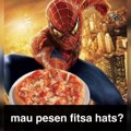Mau pesan 'Fitsa Hats'?, pengirimannya langsung diantar oleh Spider-Man