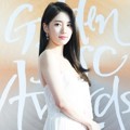 Suzy miss A di Red Carpet Hari Pertama Golden Disk Awards 2017