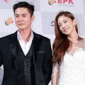 Jo Dong Hyuk dan Lee Tae Im di Red Carpet Seoul Music Awards 2017
