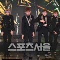 Seventeen Tampil Spektakuler Nyanyikan Lagu 'Chuck' dan 'BOOM BOOM'