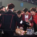 EXO untuk ke-4 Kalinya Raih Piala Raih Piala Daesang Seoul Music Awards 2017