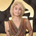 Paris Jackson di Red Carpet Grammy Awards 2017