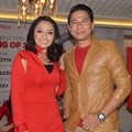 Siti Badriah dan Delon Thamrin Luncurkan Single 'Cinta Tak Harus Memiliki'