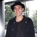 Vino Bastian di Konferensi Pers Film 'Chrisye'