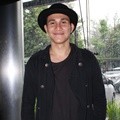Vino Bastian di Konferensi Pers Film 'Chrisye'