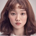 Lee Sung Kyung di Majalah ELLE Edisi Februari 2017