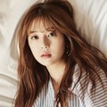 Baek Jin Hee di Majalah Singles Edisi Maret 2017