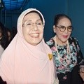 Nani Wijaya dan Connie Sutedja Ditemui Usai Mengisi Program 'Rumpi'