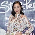 Tatjana Saphira di Gala Premier Film 'Stip & Pensil'
