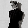 Emma Watson di Majalah Vanity Fair Edisi Maret 2017