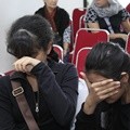 Kedua Putri Yana Zein Ditemui di Rumah Duka