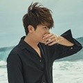 Hyungsik ZE:A di Majalah Harper's Bazaar Edisi Juni 2017