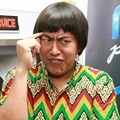 Pandji Pragiwaksono di Konferensi Pers Film 'Insya Allah Sah'