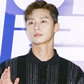 Park Seo Joon Tampil Ganteng Premiere Film 'Real'