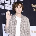 Lee Kwang Soo Hadir di VIP Premiere Film 'Battleship Island'