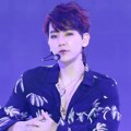 Baekhyun EXO Tampil Menawan dengan Tindik di Bibir di Acara 'Music Core' MBC