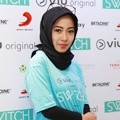 Karina Salim Hadiri Konferensi Pers Serial 'Switch'