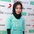 Karina Salim Hadiri Konferensi Pers Serial 'Switch'