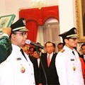 Meski sempat tak kompak saat mengucap sumpah jabatan, proses tersebut berakhir dengan baik.