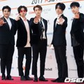 Super Junior di Red Carpet Asia Artist Awards 2017