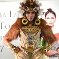 Bunga Jelitha Ibrani di Konferensi Pers Keberangkatan Menuju Miss Universe 2017