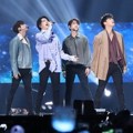 Penampilan GOT7 di panggung MAMA 2017 Hong Kong.