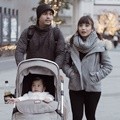 Glenn dan Chelsea tak lupa mengajak putri kecil mengelilingi Tokyo meski cuaca sedang sangat dingin di sana.