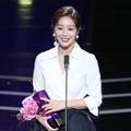 Jo Bo Ah sukses meraih penghargaan Excellence Awards Actress di APAN Star Awards 2018.