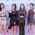 Red Velvet di Red Carpet Korean Popular Culture And Art Awards 2018
