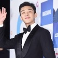 Penampilan Yoo Ah In di ajang penghargaan Blue Dragon Film Awards 2018.