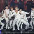 iKON Nyanyikan Lagu Andalan 'Love Scenario' di Melon Music Awards 2018
