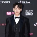 Choi Tae Joon di Red Carpet MAMA 2018 Jepang