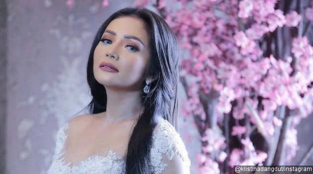 Digosipkan Punya Hubungan Khusus, Kristina Ungkap Sosok Gus Anom